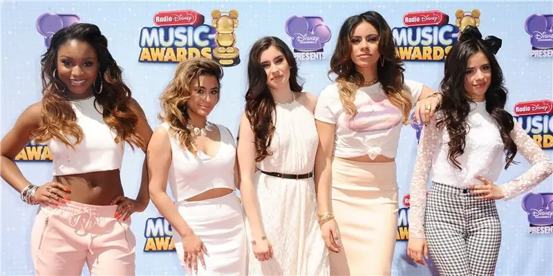 Пятая гармония: вики, женат, семья, свадьба, зарплата, братья и сестры