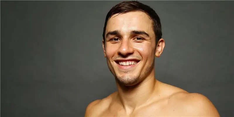 Майлз Жюри Собственный капитал: Вики, В браке, Семья, Свадьба, Заработная плата, Братья и сестры