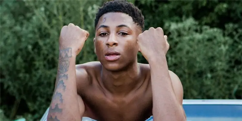 Состояние Youngboy: Wiki, женат, семья, свадьба, зарплата, братья и сестры