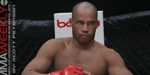 Бобби Саутворт Собственный капитал: Вики, Женат, Семья, Свадьба, Заработная плата, Братья и сестры