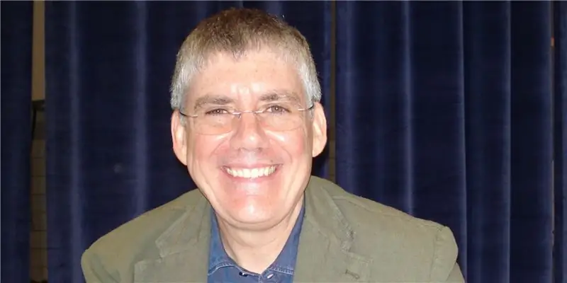 Рик Риордан Собственный капитал: Вики, женат, семья, свадьба, зарплата, братья и сестры