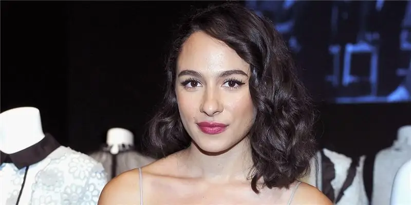 Аврора Перрино Чистая стоимость: Вики, В браке, Семья, Свадьба, Заработная плата, Братья и сестры