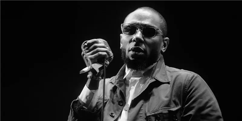 Собственный капитал Mos Def: Вики, женат, семья, свадьба, зарплата, братья и сестры