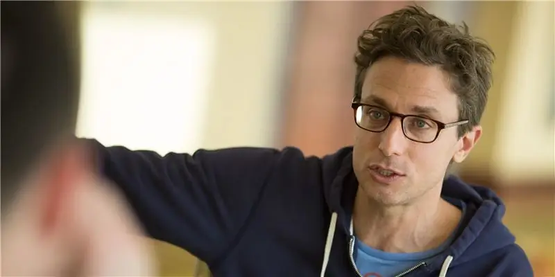 Джона Перетти Собственный капитал: Вики, женат, семья, свадьба, зарплата, братья и сестры