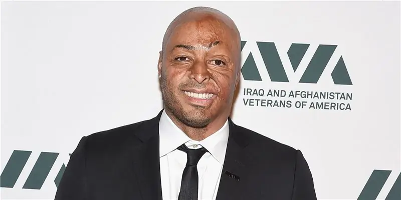 Дж. Р. Мартинес Чистая стоимость: Вики, В браке, Семья, Свадьба, Заработная плата, Братья и сестры