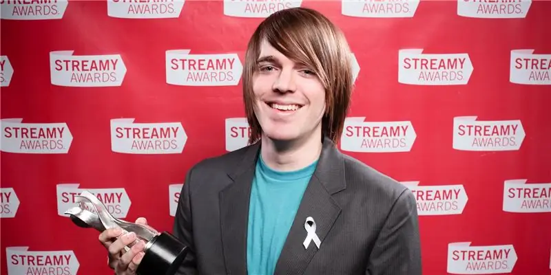 Шейн Доусон Собственный капитал: Вики, женат, семья, свадьба, зарплата, братья и сестры