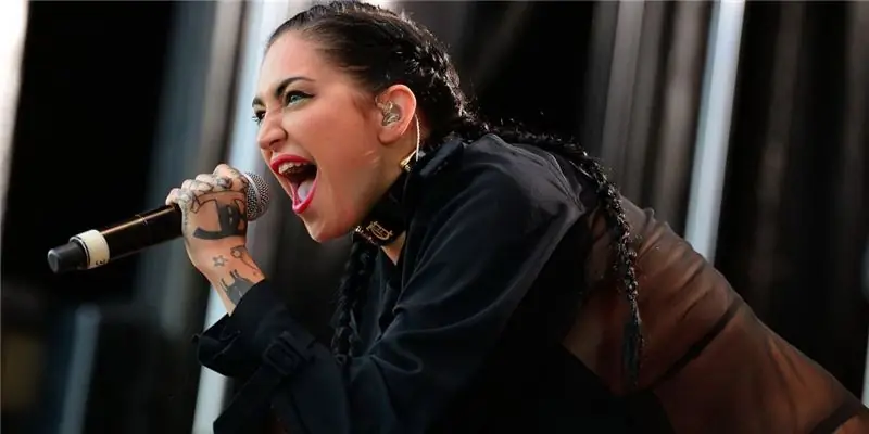 Porcelain Black Net Worth: Вики, В браке, Семья, Свадьба, Заработная плата, Братья и сестры