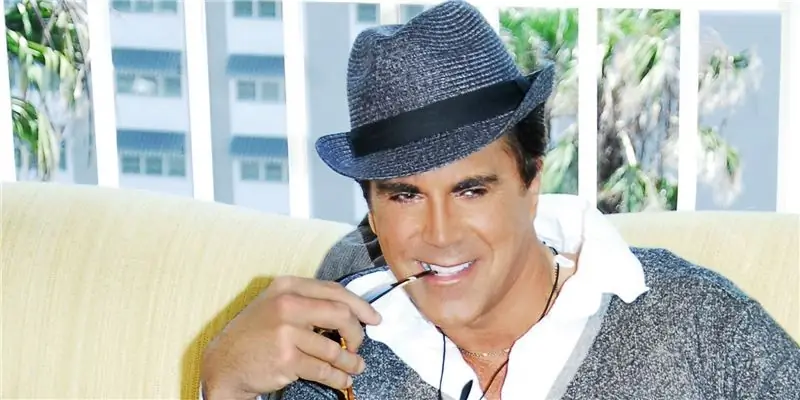 Карман Личчарделло Собственный капитал: Вики, В браке, Семья, Свадьба, Заработная плата, Братья и сестры