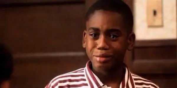 Брэндон Хаммонд Собственный капитал: Вики, женат, семья, свадьба, зарплата, братья и сестры