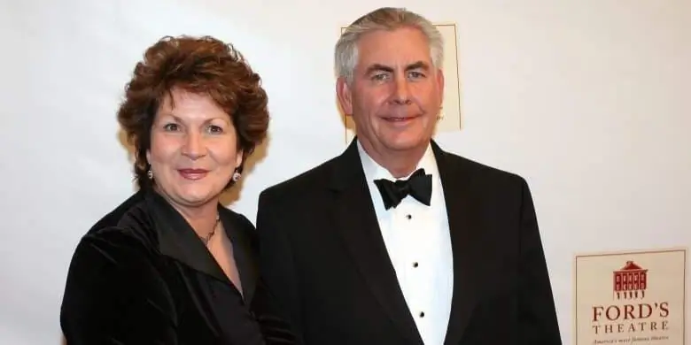 Ренда Сент-Клер Собственный капитал: Вики, В браке, Семья, Свадьба, Заработная плата, Братья и сестры