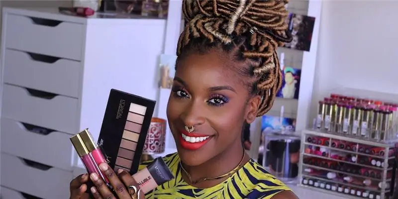 Джеки Айна Собственный капитал: Вики, Замужем, Семья, Свадьба, Заработная плата, Братья и сестры