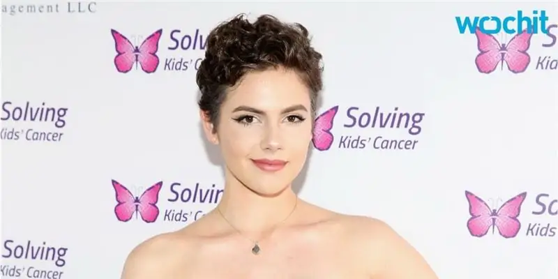 Калиста Бевьер Собственный капитал: Вики, замужем, семья, свадьба, зарплата, братья и сестры