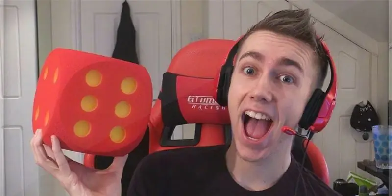 Минимальный капитал: вики, женат, семья, свадьба, зарплата, братья и сестры