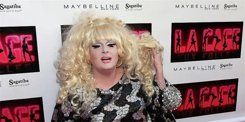 Собственный капитал Леди Банни: Вики, В браке, Семья, Свадьба, Заработная плата, Братья и сестры