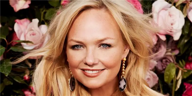 Состояние Эммы Бантон: Вики, В браке, Семья, Свадьба, Заработная плата, Братья и сестры