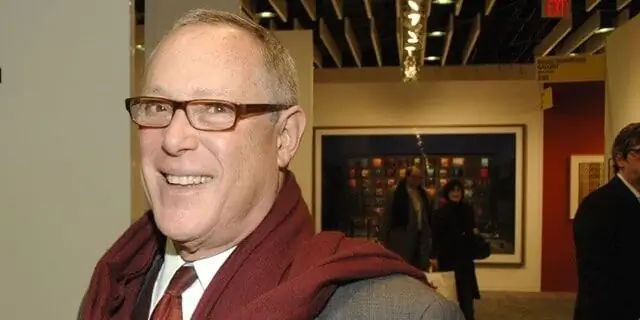 Ашер Эдельман Собственный капитал: Вики, женат, семья, свадьба, зарплата, братья и сестры