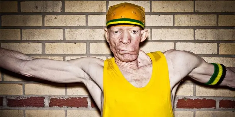 Состояние Yellowman: Вики, женат, семья, свадьба, зарплата, братья и сестры