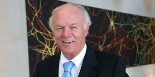 Т. Денни Сэнфорд Чистая стоимость: вики, женат, семья, свадьба, зарплата, братья и сестры