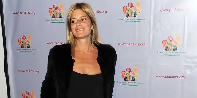 Лиззи Грабман Собственный капитал: Вики, В браке, Семья, Свадьба, Заработная плата, Братья и сестры