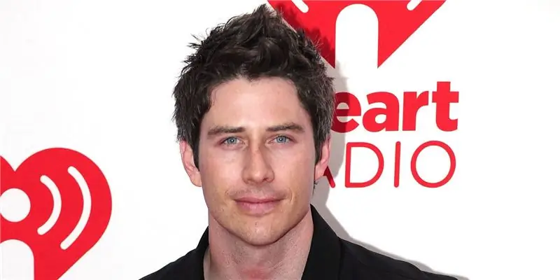 Арье Луендик-младший Собственный капитал: Вики, В браке, Семья, Свадьба, Заработная плата, Братья и сестры