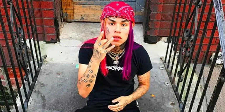 TEKASHI69 Собственный капитал: Вики, женат, семья, свадьба, зарплата, братья и сестры