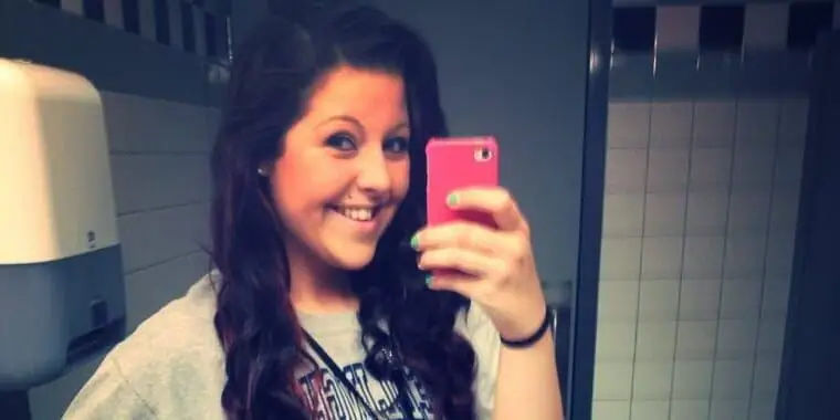 Даниэль Каннингем Чистая стоимость: Вики, В браке, Семья, Свадьба, Заработная плата, Братья и сестры