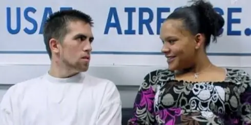 Собственный капитал Эбенового Джексона: Вики, Женат, Семья, Свадьба, Заработная плата, Братья и сестры