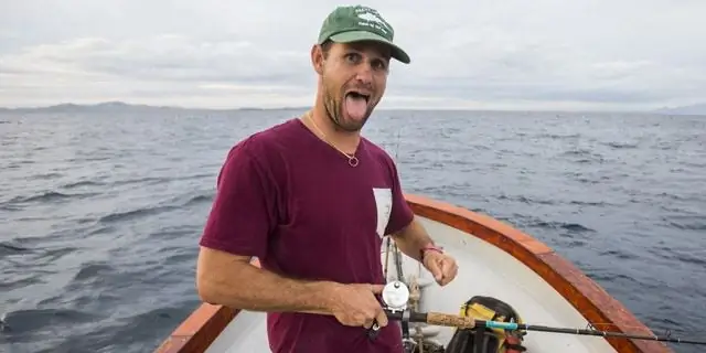 К. Дж. Хобгуд Собственный капитал: Вики, женат, семья, свадьба, зарплата, братья и сестры