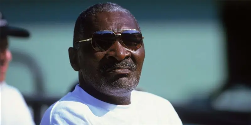 Ричард Уильямс Чистая стоимость: Вики, Женат, Семья, Свадьба, Заработная плата, Братья и сестры