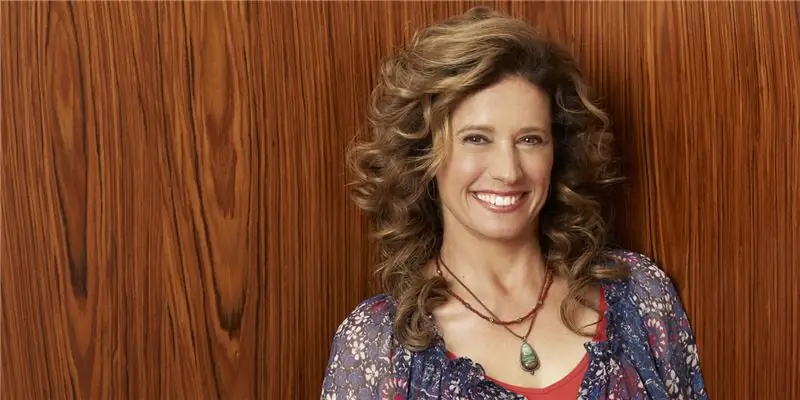 Нэнси Трэвис Собственный капитал: Вики, Замужем, Семья, Свадьба, Заработная плата, Братья и сестры