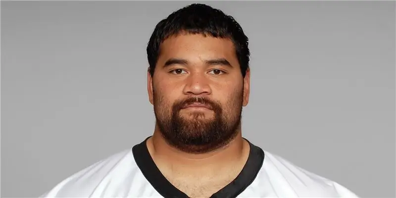 Состояние Халоти Нгата: Вики, В браке, Семья, Свадьба, Заработная плата, Братья и сестры