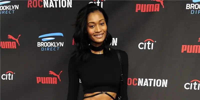 Дани Эванс Собственный капитал: Вики, Женат, Семья, Свадьба, Заработная плата, Братья и сестры