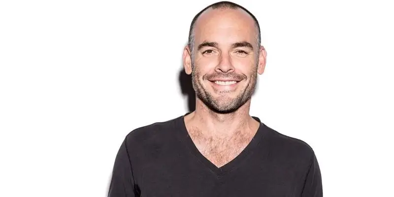 Пол Блэкторн Собственный капитал: Вики, женат, семья, свадьба, зарплата, братья и сестры