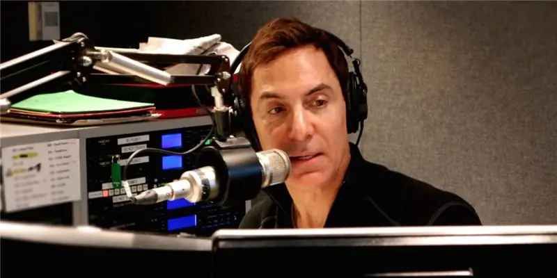 Джонатон Брандмайер Собственный капитал: Вики, женат, семья, свадьба, зарплата, братья и сестры