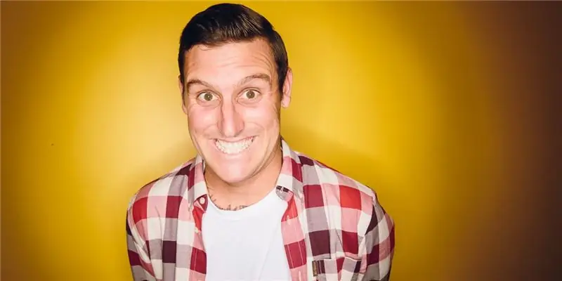 Уинстон Макколл Чистая стоимость: Вики, Женат, Семья, Свадьба, Заработная плата, Братья и сестры