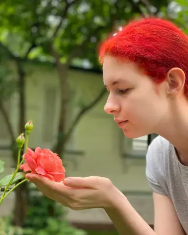 15 знаменитостей КПК, которые нельзя увидеть
