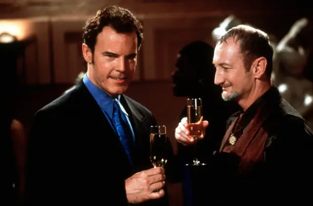 Эндрю Дивофф из «Wishmaster» сражается с «демонами» в этом эксклюзивном дебютном трейлере