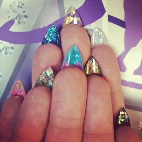 Nails' проникает в больничную палату в этом эксклюзивном клипе