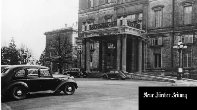 Мистер Крупп капитан в трусах?