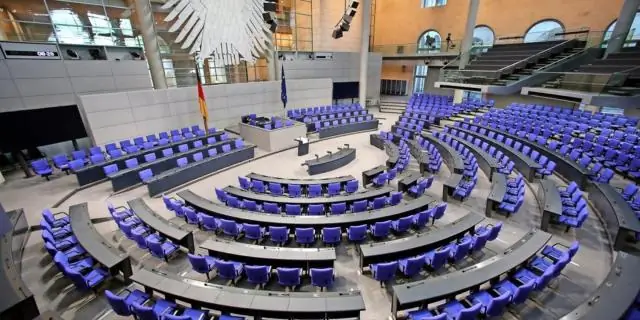 У кого был самый большой дом?