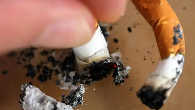 По телевизору все еще идет бандитский мир?