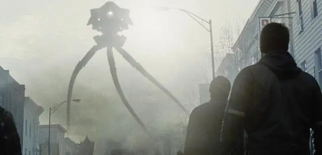 Какой фильм был первым, в котором использовался монтаж?