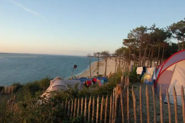 Почему на моем радио возникают помехи, когда я рядом с ним?