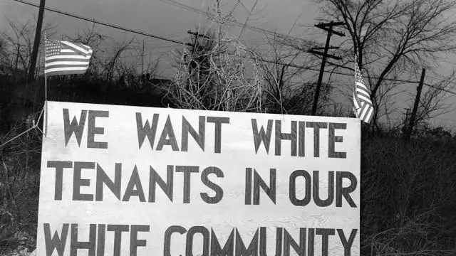 Что постановил Верховный суд по делу Плесси против Фергюсона?