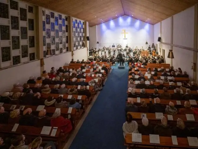 Какая была написана первая рождественская песня?