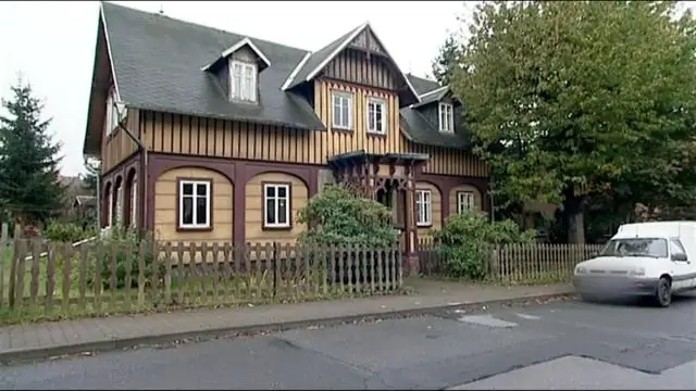 Хорошо ли иметь в доме сороконожки?