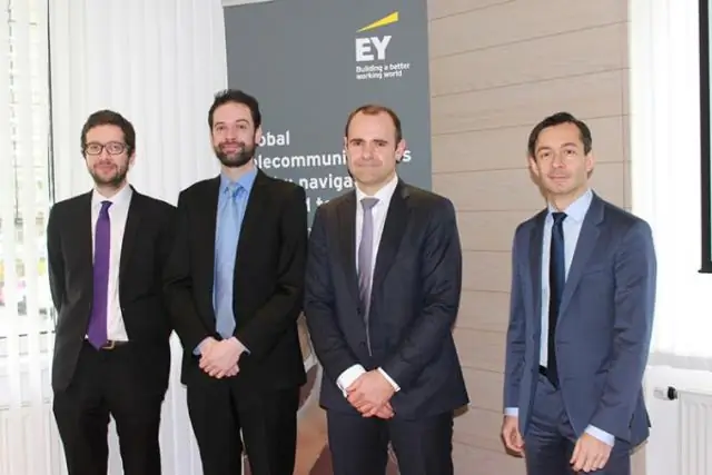 Как вам удается идти в ногу с текущей отраслью?