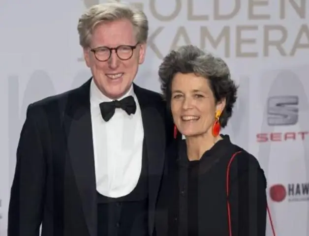 Тео Уолкотт Чистая стоимость: Вики, Женат, Семья, Свадьба, Заработная плата, Братья и сестры